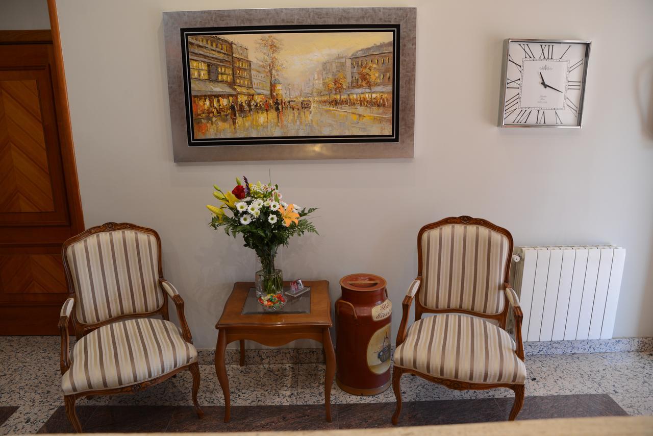 Hotel Escudero Ciudad Real Bagian luar foto