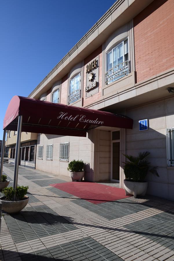 Hotel Escudero Ciudad Real Bagian luar foto