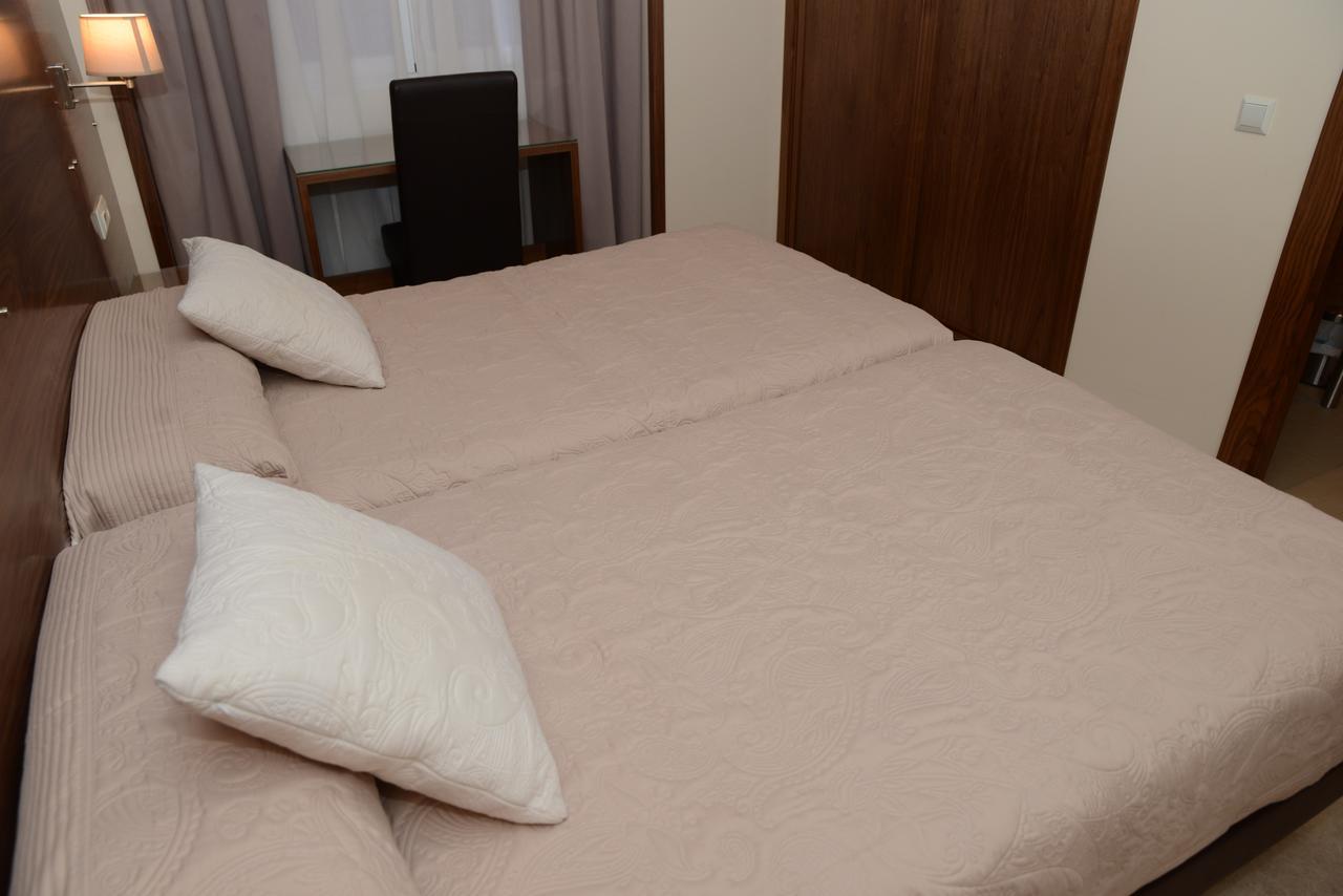 Hotel Escudero Ciudad Real Bagian luar foto