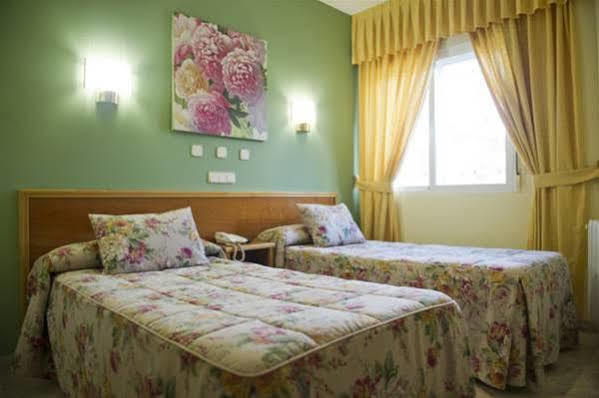 Hotel Escudero Ciudad Real Bagian luar foto